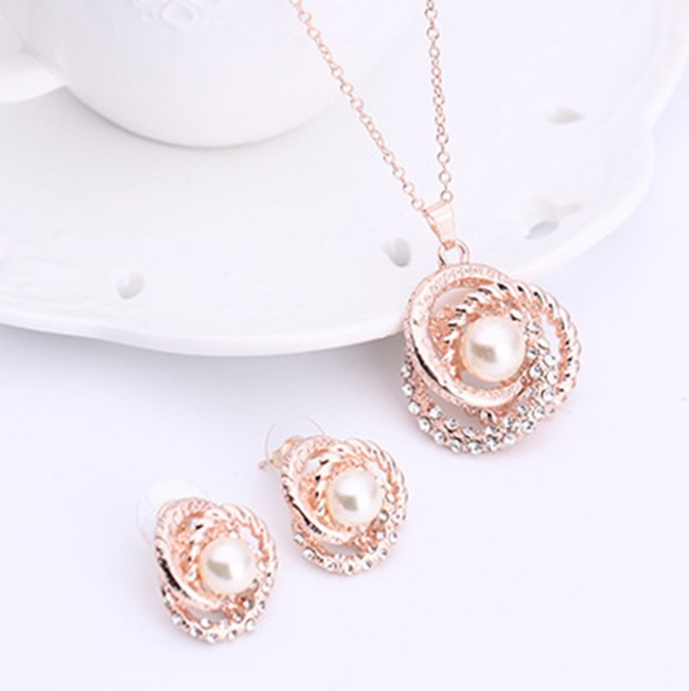 Spiral Detail Necklace And Earrings Set